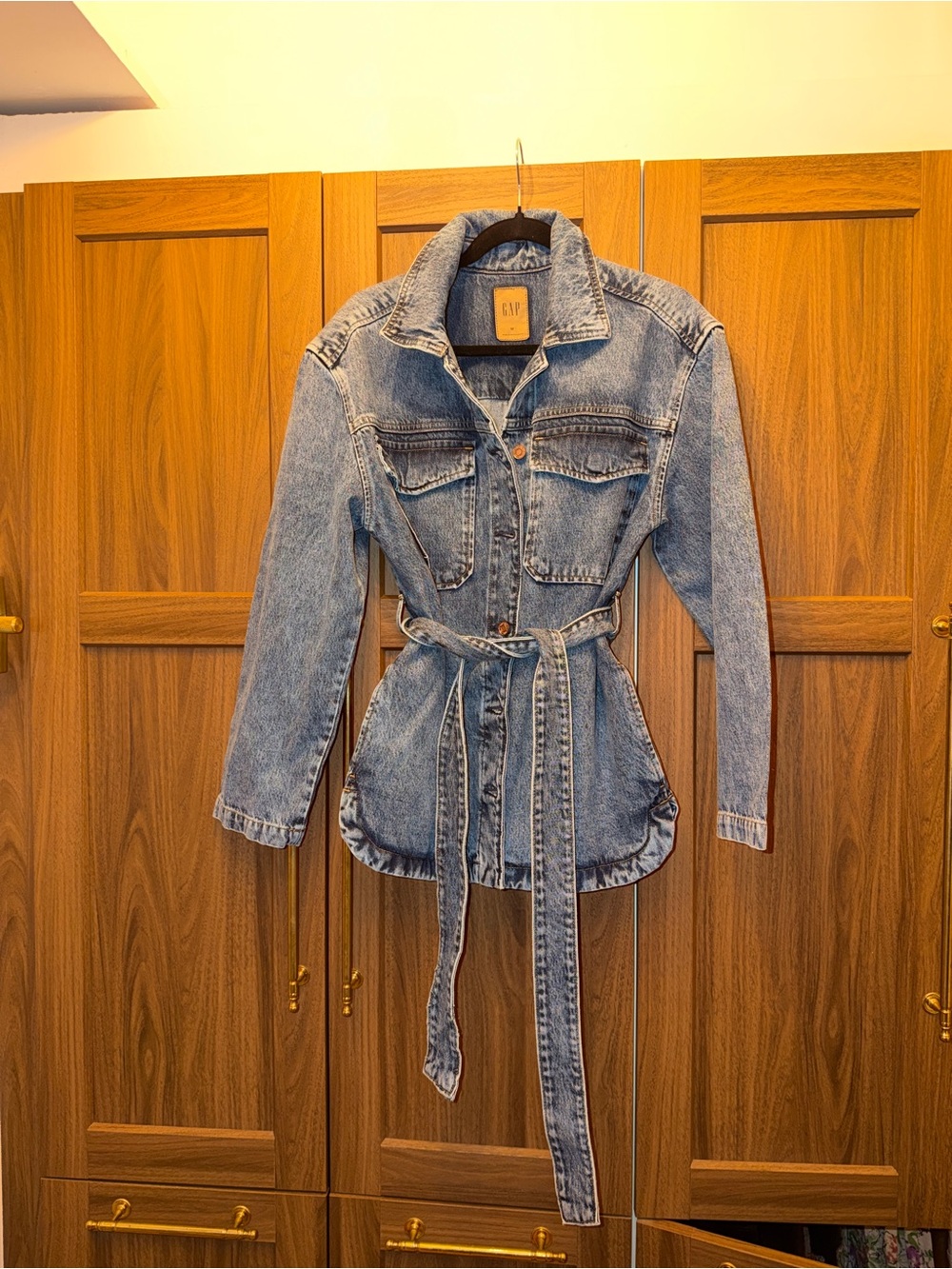GAP Women's Washed Blue Belted Denim Jacket